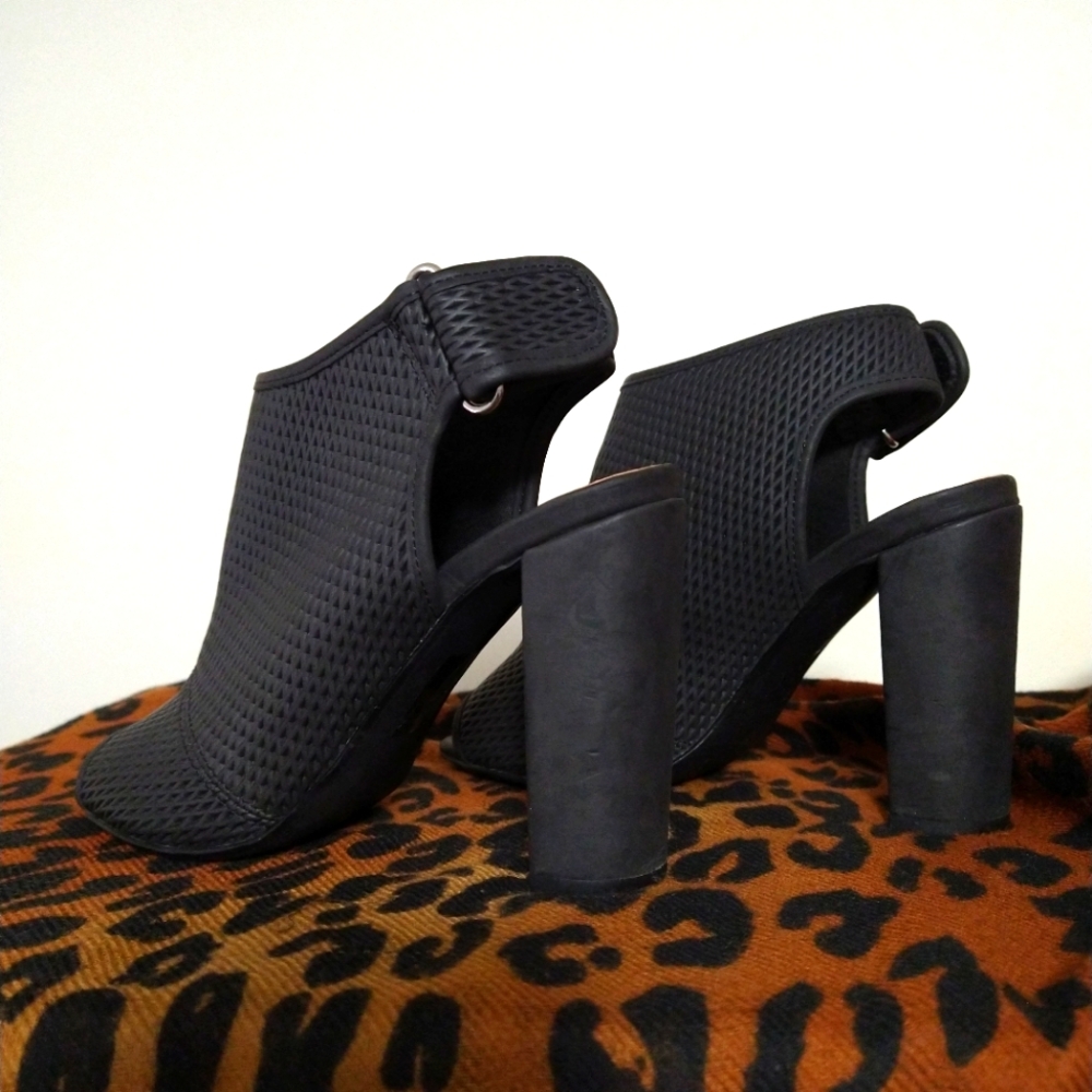 Peep Toe Block Heels - Picture 7 of 11